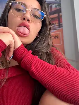 LIZ-06_'s cam snapshot