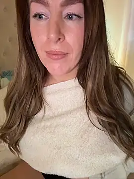 ChristinaSiemone's cam snapshot