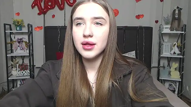 LauraHlot's cam snapshot