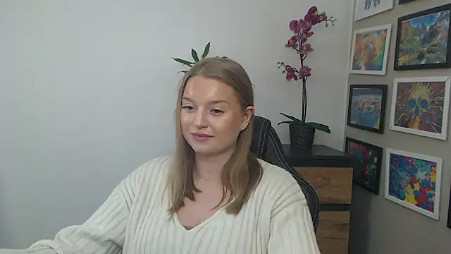 Mysteryerica's cam snapshot