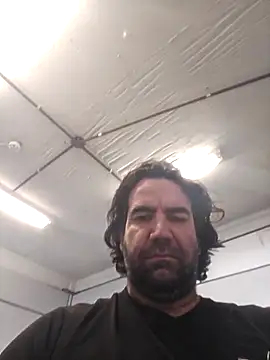 MysterBearMG live sex cam