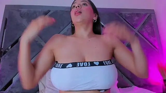 Sweet_Salome1's cam snapshot