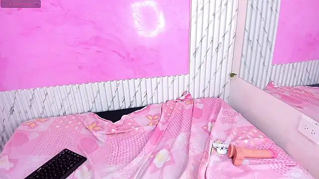 Mia_Tailor_Bms's cam snapshot