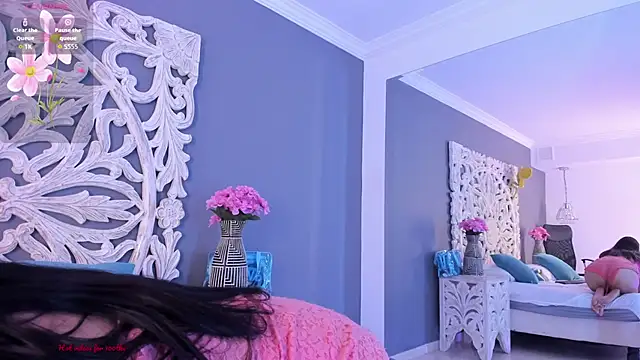 loraineblake's cam snapshot