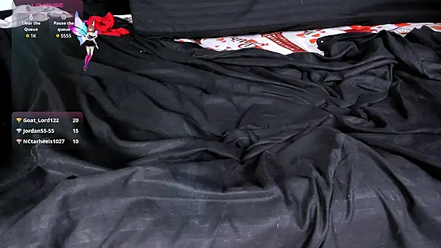 RoyalDesire_'s cam snapshot