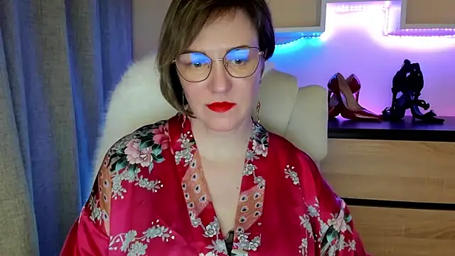 feliziaDesire's cam snapshot