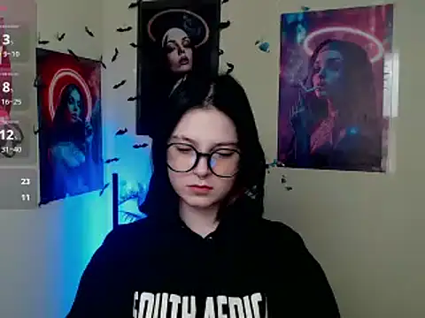 Cherry_Girl1's cam snapshot