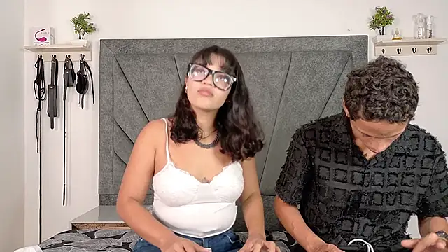 DamianandEva's cam snapshot