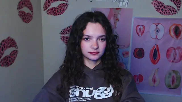 _SusieSu_'s cam snapshot