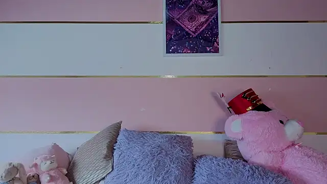 Charlotte__Miller's cam snapshot