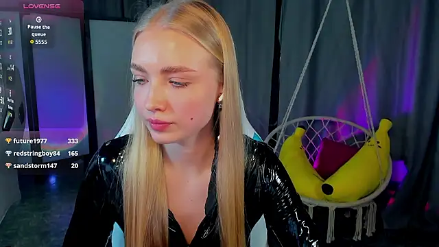 TessaGrays's cam snapshot