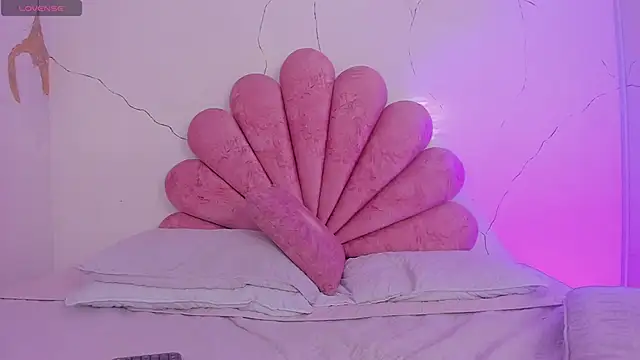 Cherrybombs_'s cam snapshot