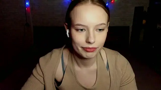 deep_eyes's cam snapshot