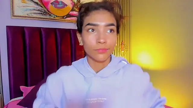 LauraAristizabal's cam snapshot