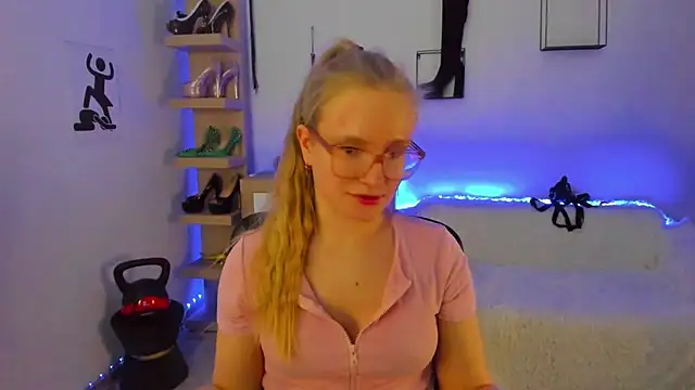 NancyHottie's cam snapshot