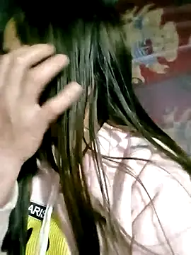 Sara_pusyy's cam snapshot