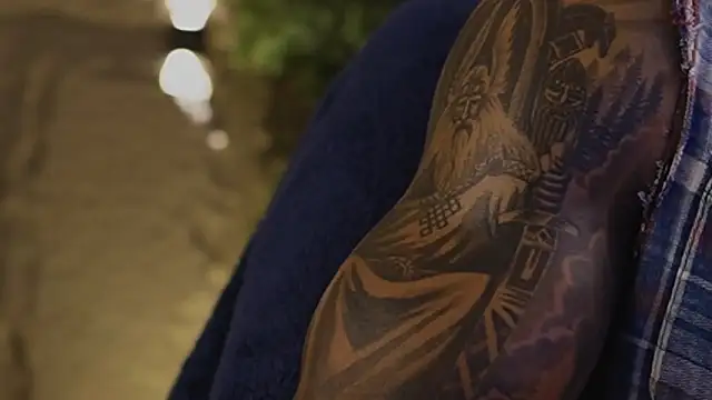 Logan_Varela live sex cam