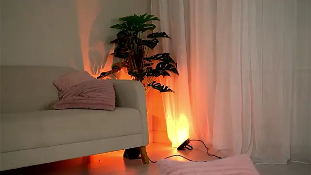 CataleyaKirk's cam snapshot