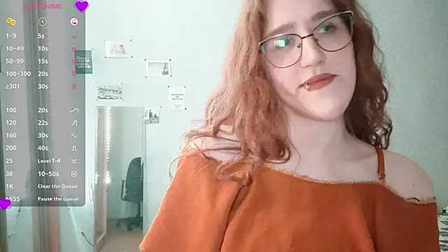 GloriaFoxy's cam snapshot