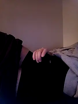 ScalicHat69's cam snapshot