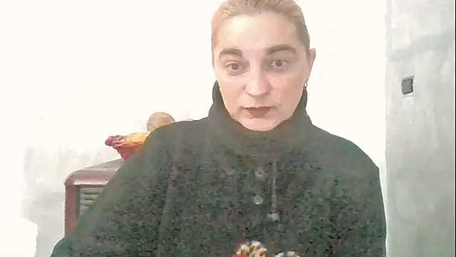 GoldenAngelMilf's cam snapshot