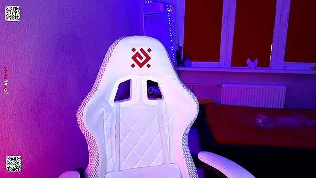 mon_lola's cam snapshot