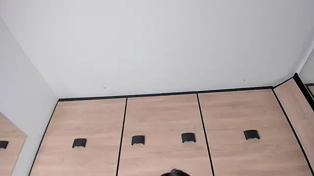 karol_lewiss's cam snapshot