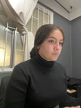 Alyha_Cortes's cam snapshot