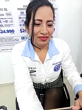 PAULA20-'s cam snapshot