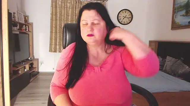 Zulemasecrets's cam snapshot