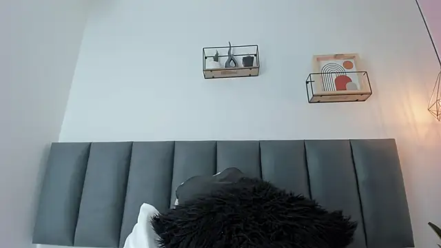 MaraOwen_'s cam snapshot