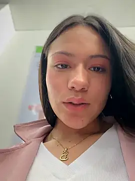 CHARLOTTE__05's cam snapshot