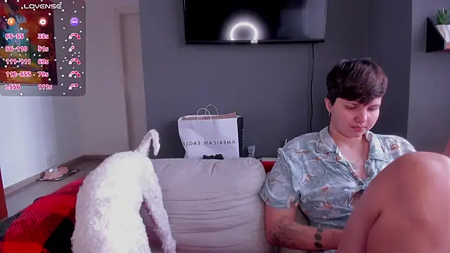 Tenderly_Couple live sex cam