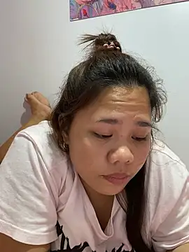 _BellaHotty_'s cam snapshot