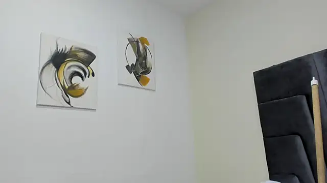 Mia_smith_x1's cam snapshot