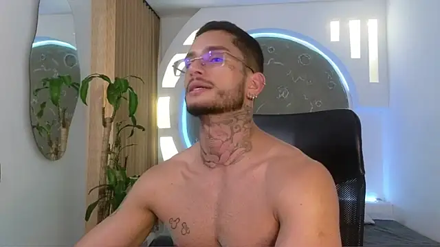 Alanrodgers live sex cam