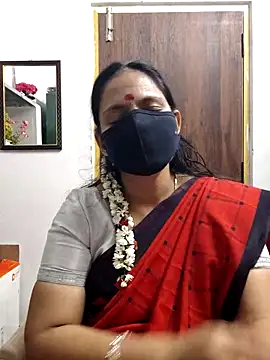 Queen-Neha's cam snapshot