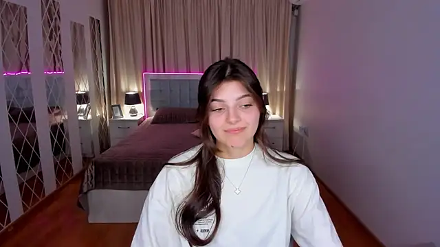 StellaBest's cam snapshot