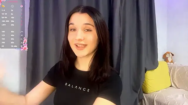 elaravoss's cam snapshot