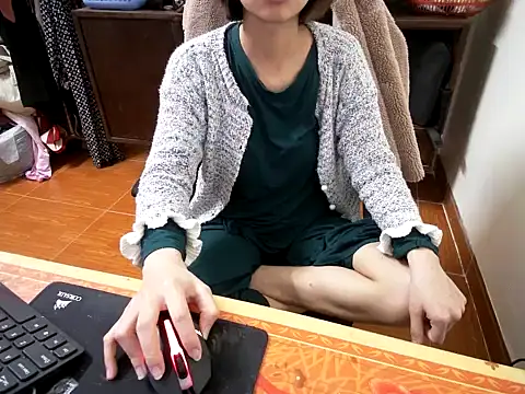 ---Lusi03---'s cam snapshot