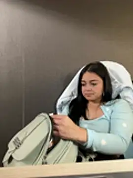 Emily_Rivers_'s cam snapshot