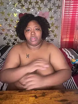 Chocolatebunnyxx96's cam snapshot