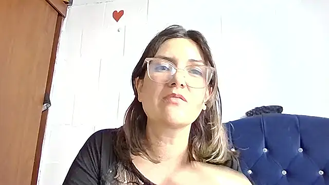 princessbella93's cam snapshot