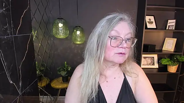 NataliMellow's cam snapshot