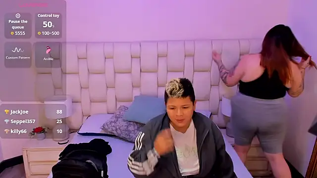 MiaYMolly's cam snapshot