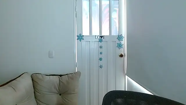 milfrousse live sex cam