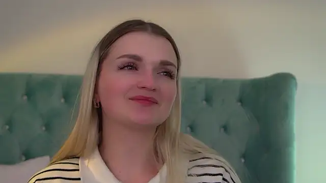 AnnyRaii's cam snapshot