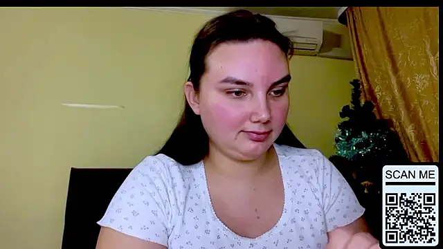 Dreamyblushfairy's cam snapshot