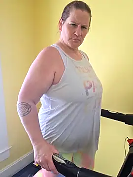 onlyhotbbw75's cam snapshot