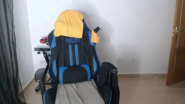 LARACRUZ30's cam snapshot